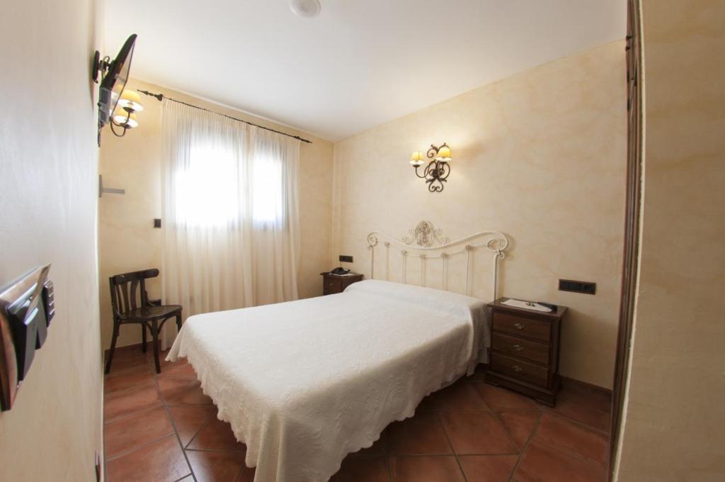 Hostal Rural Los Telares بسترانا المظهر الخارجي الصورة