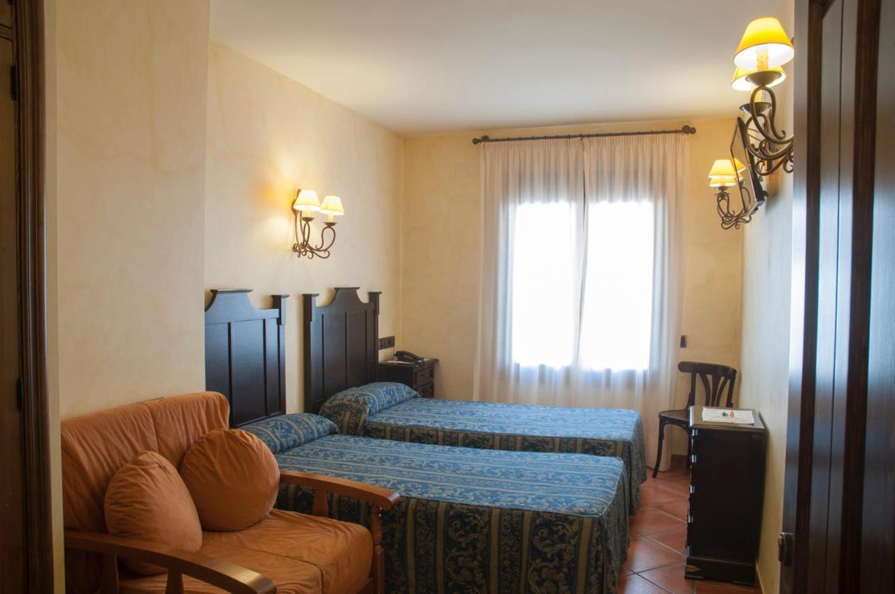 Hostal Rural Los Telares بسترانا المظهر الخارجي الصورة