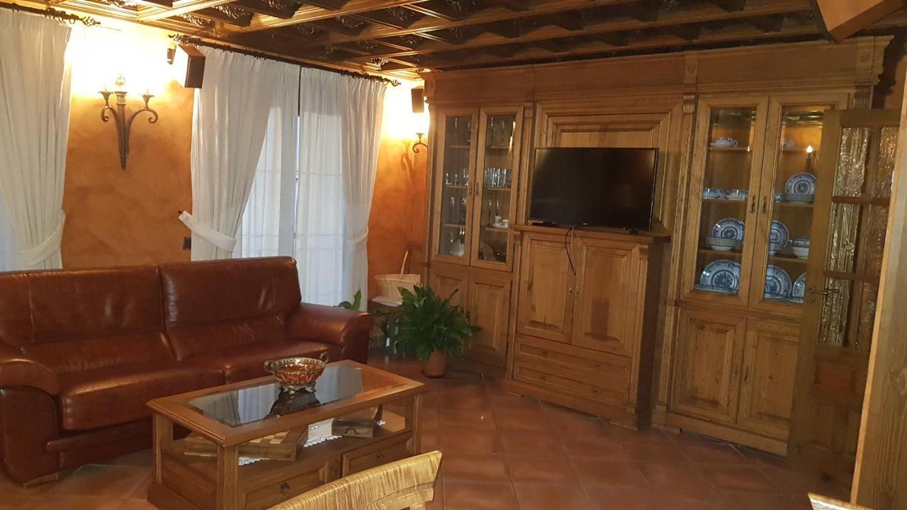 Hostal Rural Los Telares بسترانا المظهر الخارجي الصورة