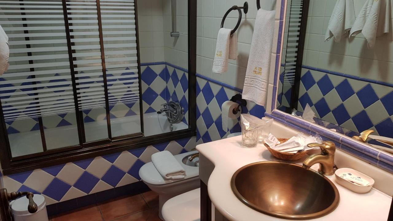 Hostal Rural Los Telares بسترانا المظهر الخارجي الصورة